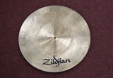 Zildjian K Serie Flat Top Ride 20" hand hammered Cymbal / Becken, B20 Legierung (80% Kupfer / 20% Zinn)