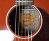 Gibson Acoustic Guitar J-45 Standard Custom Shop Cherry Red Limited Edition inkl. Originalkoffer
