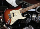 Fender American Elite Stratocaster® HSS ShawBucker™, Jg. 2017, Rosewood Fingerboard, 3-Color Sunburst inkl. Originalkoffer und Zubehör