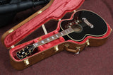 Gibson Acoustic Guitar Elvis SJ-200 in Schwarz inkl. Koffer und L.R. Baggs Pickup