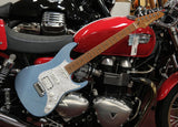 Ibanez Electric Guitar Prestige AZ2204-ICM Ice Blue Metallic, inklusive Hardshell Case