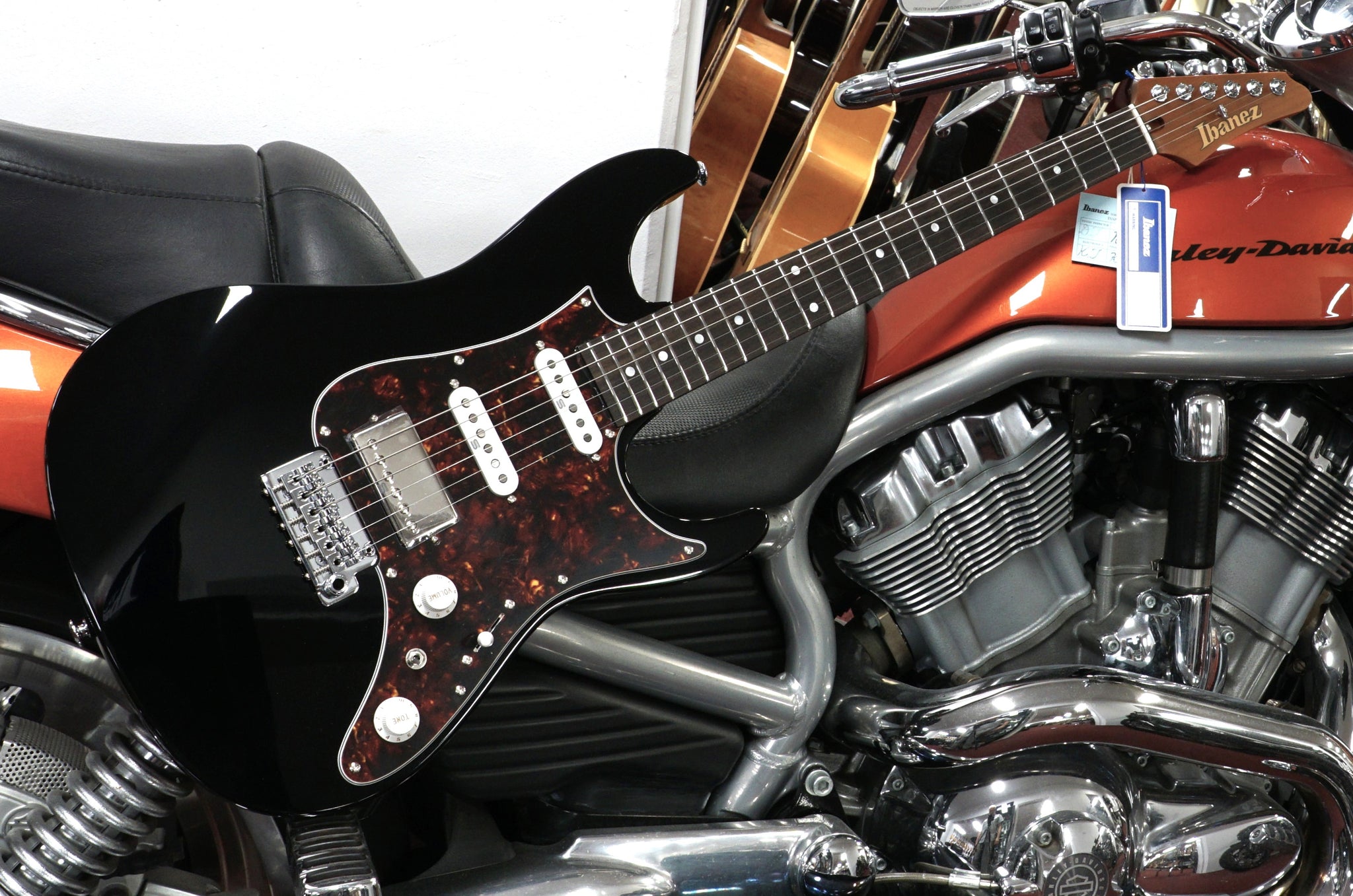 Ibanez Electric Guitar AZ2204N-BK Prestige Black inkl