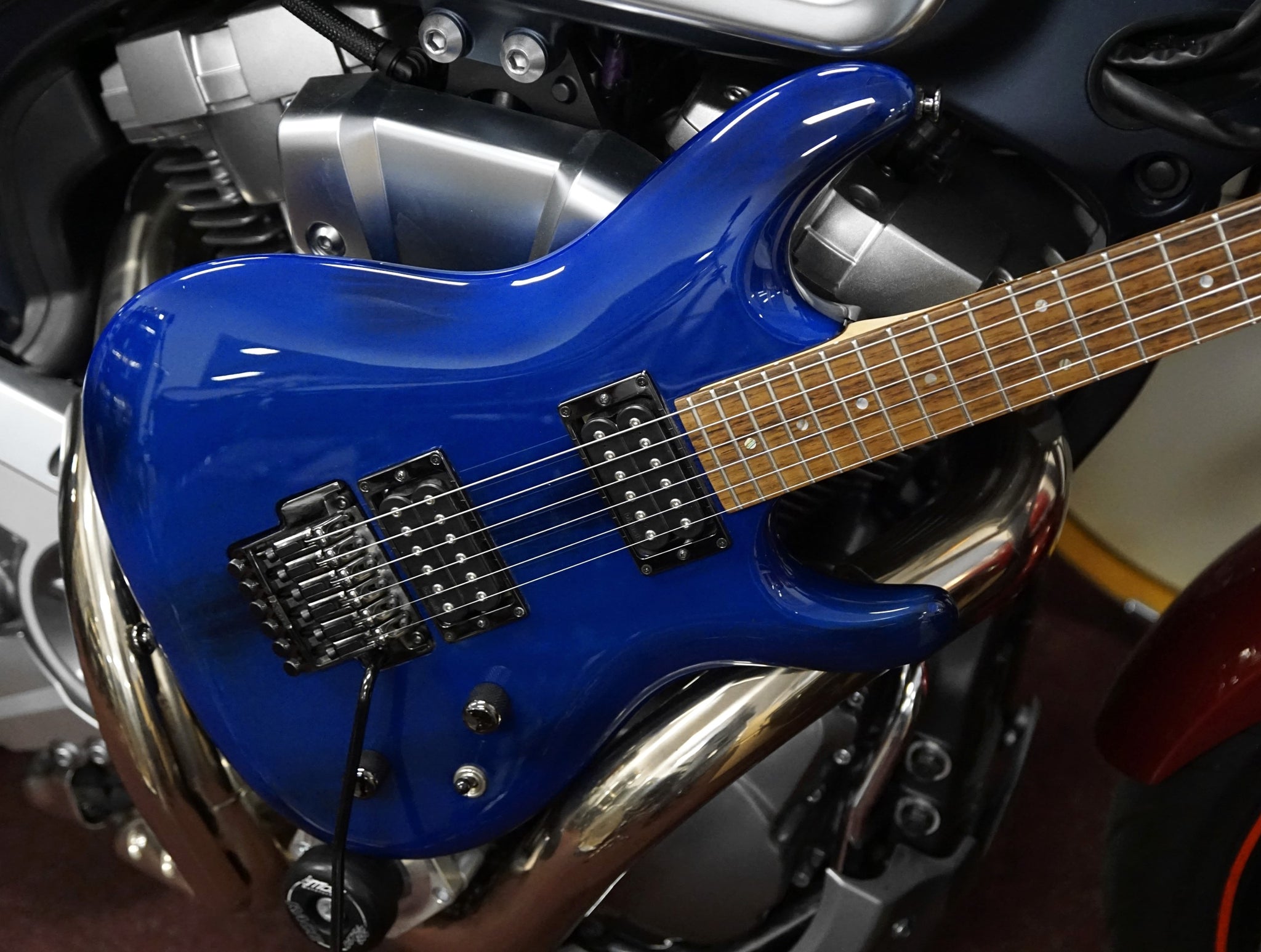 Js1000 Ibanez Electric Guitar JS1000 Joe Satriani Burnt Transparent Blue ...