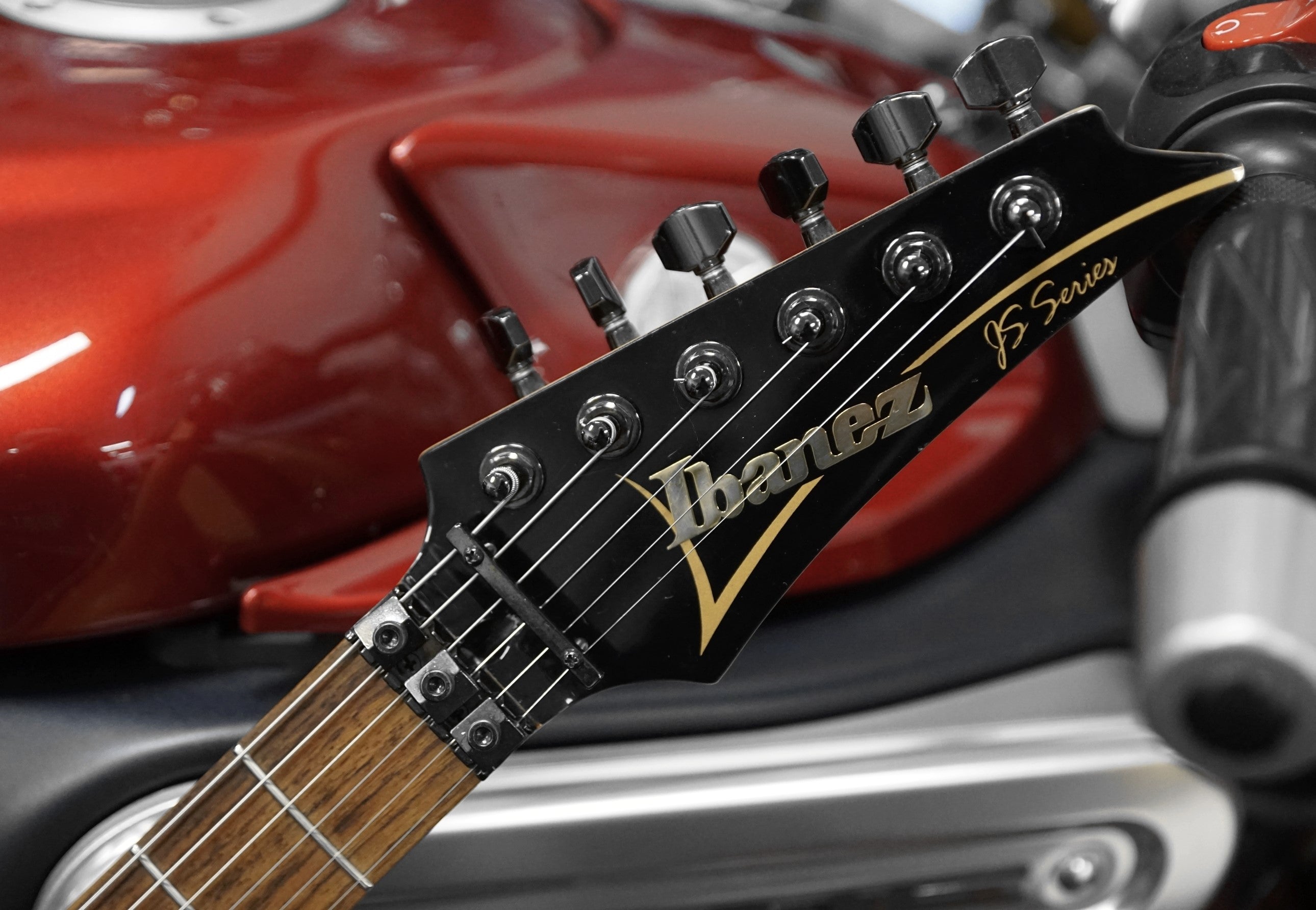 Js1000 Ibanez Electric Guitar JS1000 Joe Satriani Burnt Transparent Blue ...
