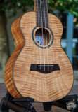 Ohana Ukulele Tenor TK180M, CHF 188.-- statt 285.--, geflammte Okoumedecke / geflammter Okoumekorpus, inklusive Softcase