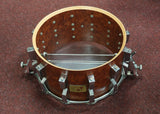 Sonor Snare Drum Signature 14"x8" aus Bubinga Holz - die legendäre Königin aller Snares, 12-Lock Druckguss Spannreifen und Parallel-Abhebevorrichtung
