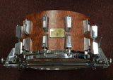 Sonor Snare Drum Signature 14"x8" aus Bubinga Holz - die legendäre Königin aller Snares, 12-Lock Druckguss Spannreifen und Parallel-Abhebevorrichtung