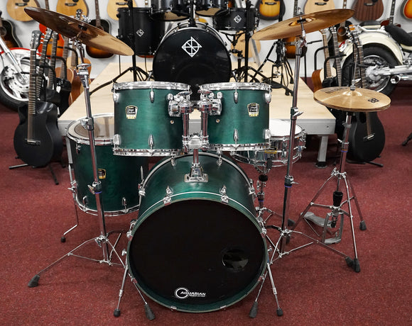 Yamaha Drumset Stage Custom in Grün, Birch Shells (Birkenholzkessel), inkl. Hardwaresatz, inkl. Becken - Occasion