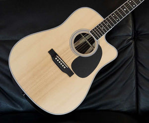 Martin Acoustic Guitar DC35E Palisander mit Originalkoffer, Cutaway, Fishman PU